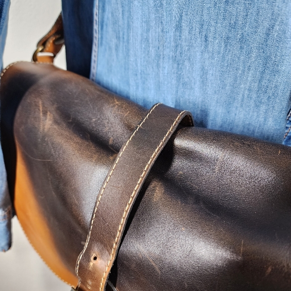 PATRICIA NASH MESSENGER SATCHEL BAG - Picture 14 of 14